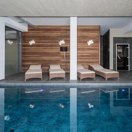The Onya & Otel 5*